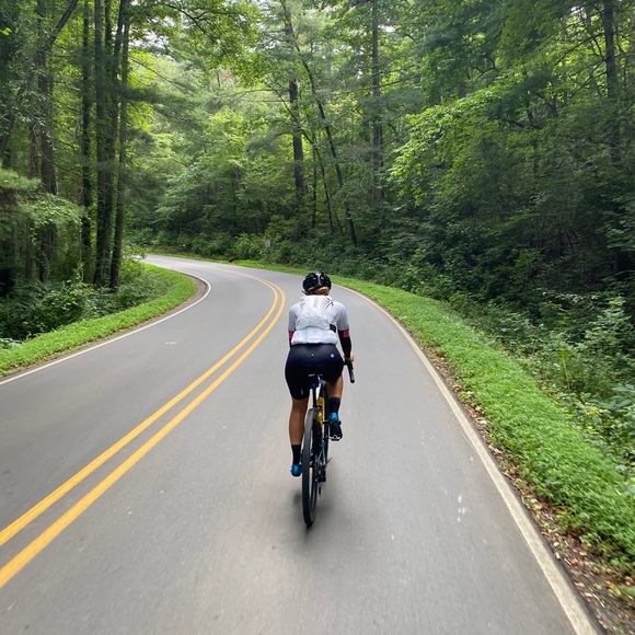 Meet your Posher, Rachel - Picture 2 of 2